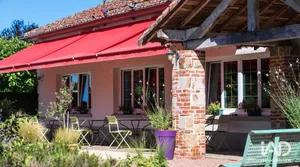 Hotel restaurant in SEREILHAC (87620)