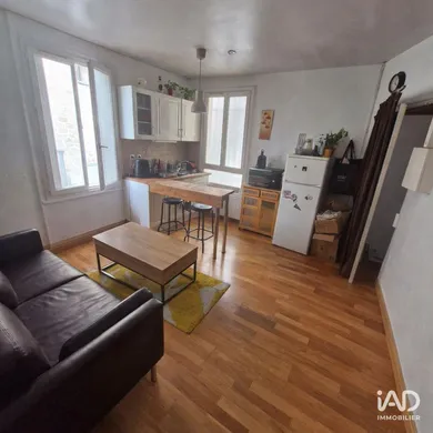 Appartement à PARIS (75020)