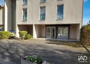 Commercial in DIVONNE-LES-BAINS (01220)