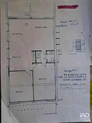Boutique/Local commercial à DIVONNE-LES-BAINS (01220)