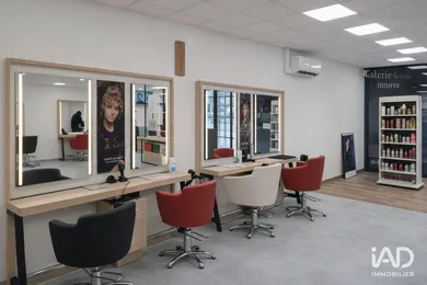 Boutique/Local commercial à EXINCOURT (25400)