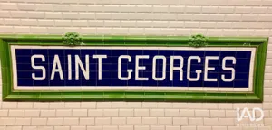 Commercial in PARIS (75009)