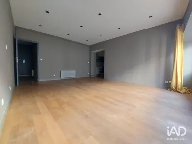 Apartment in LILLE (59000)