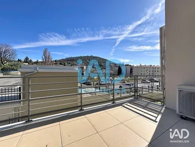 Apartment in MANOSQUE (04100)