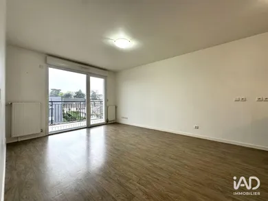 Appartement à VILLECRESNES (94440)