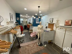 Lease-hold in PARIS (75018)