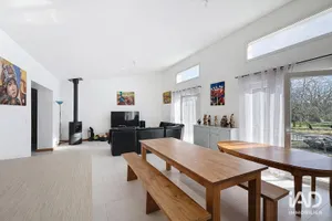 House in VILLECHÉTIVE (89320)