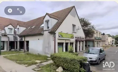 Boutique/Local commercial à VERT-SAINT-DENIS (77240)