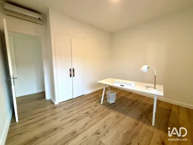 Office in CHAMPAGNE-AU-MONT-D'OR (69410)
