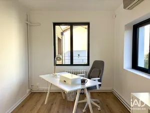 Office in CHAMPAGNE-AU-MONT-D'OR (69410)