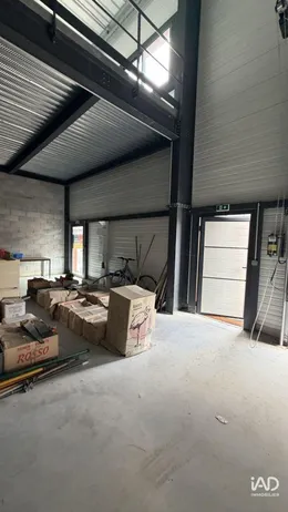 Hangar à SIGNES (83870)