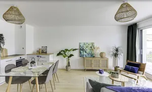 Appartement à LA ROCHELLE (17000)