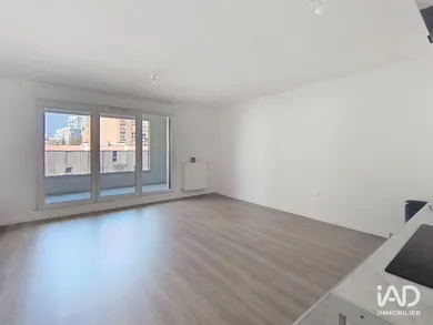 Appartement à BAGNEUX (92220)