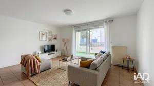 Appartement à VOURLES (69390)