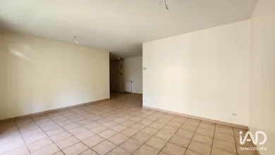 Apartment in VOURLES (69390)