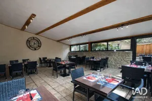 Restaurant in MONTBRUN-LES-BAINS (26570)