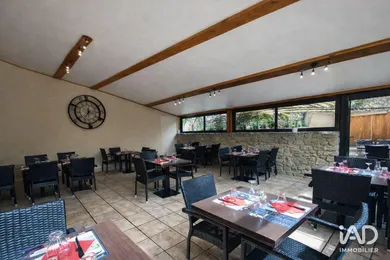 Restaurant à MONTBRUN-LES-BAINS (26570)