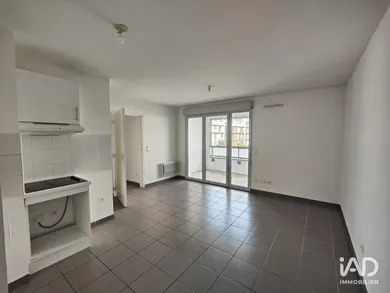 Apartment in MARSEILLE (13003)