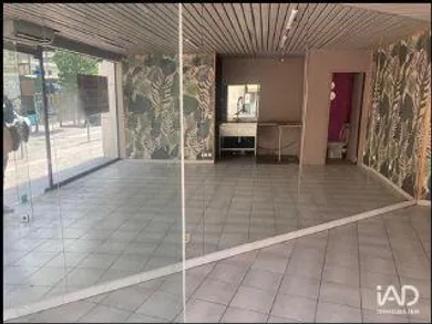 Commercial in COURBEVOIE (92400)
