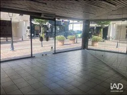 Boutique/Local commercial à COURBEVOIE (92400)