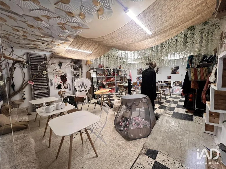 Local commercial 45 m² · à Saint-André-de-Sangonis · 45 m² · 45 000 €
