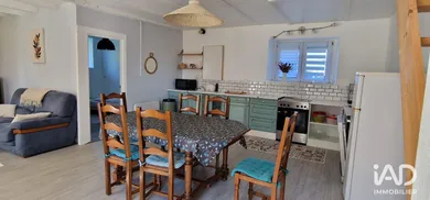 House in PLESSALA (22330)