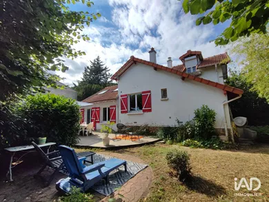 House in VERNOUILLET (78540)