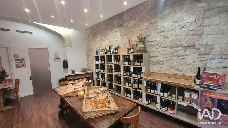 Murs commerciaux à AVIGNON (84000) · 37 m² · 116 000 €