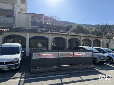 Boutique/Local commercial à LA GRAVE-DE-PEILLE (06440)