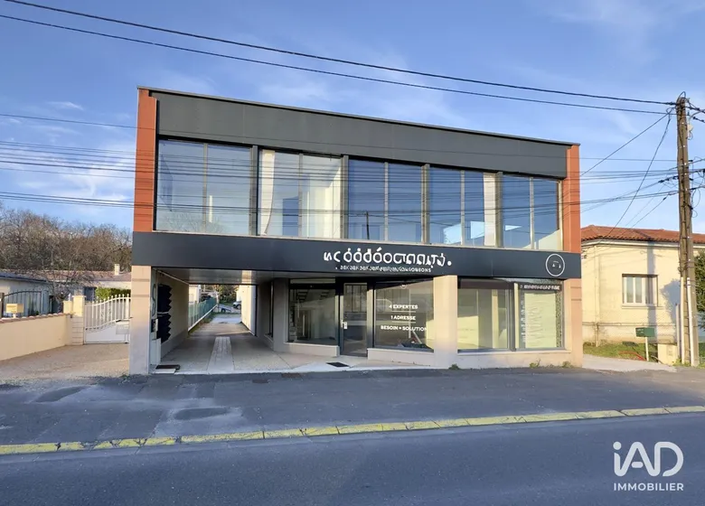 Local commercial 230 m² · à Soyaux · 230 m² · 2 030 €/mois