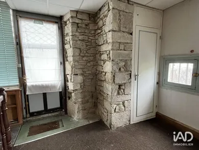Commercial in OLORON-SAINTE-MARIE (64400)