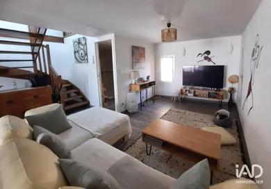 House in VILLEVEYRAC (34560)