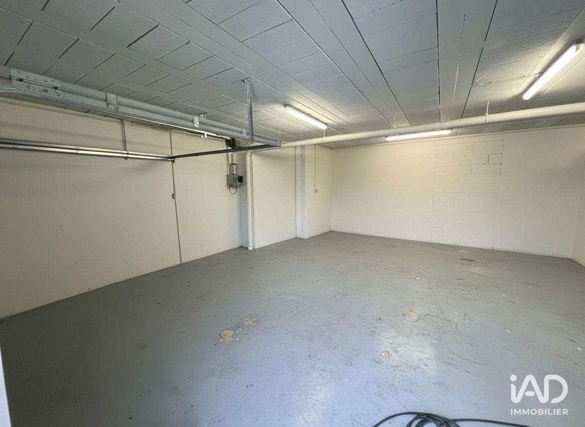 Local d’activité de 87 m² à MARCOUSSIS (91460)