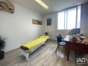 Commercial walls in LA POSSESSION (97419)