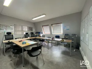 Murs commerciaux à LA POSSESSION (97419)