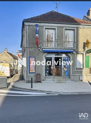 Commercial walls in GRISY-SUISNES (77166)