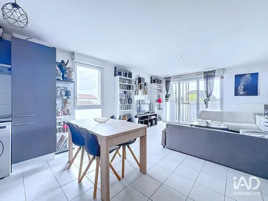 Apartment in TOULOUSE (31100)