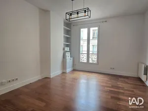 Apartment in PARIS (75015)