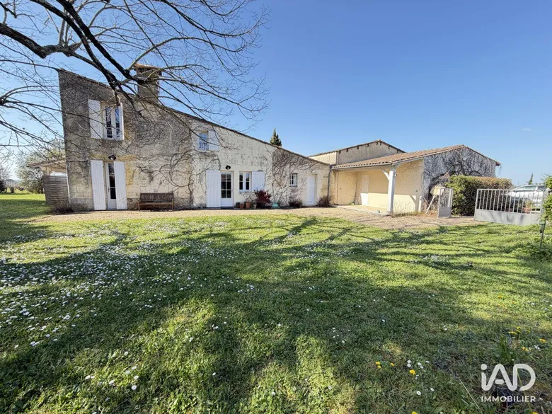 Maison 5 pièces 237 m² · à Saint-Émilion · 237 m² · 595 000 €