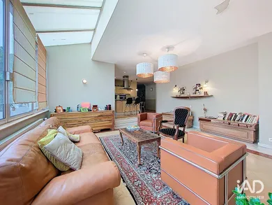 Murs commerciaux à LES MUREAUX (78130)