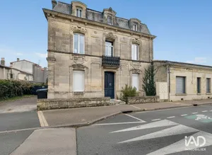 Maison à BASSENS (33530)