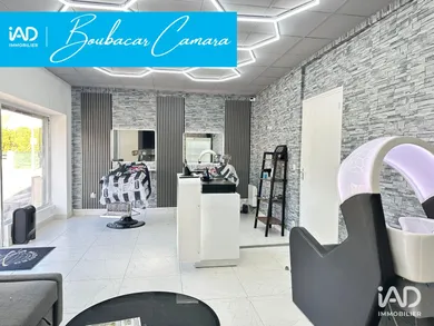 Commercial in CARRIÈRES-SUR-SEINE (78420)