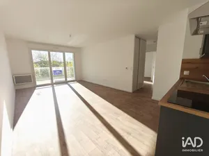 Appartement à L'HUISSERIE (53970)