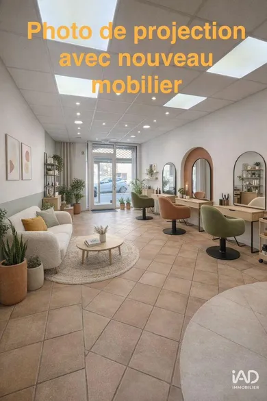 Commercial in FLASSANS-SUR-ISSOLE (83340)