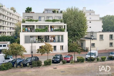 Appartement à SAINT-CLOUD (92210)