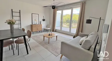 Apartment in BRUZ (35170)