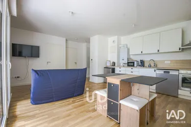 Apartment in LE MESNIL-ESNARD (76240)