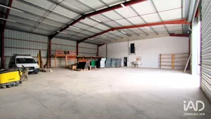 Commercial walls in BELLOCQ (64270)