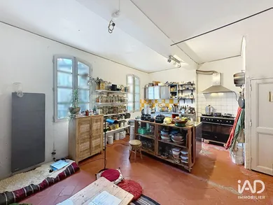 Droit au bail à VILLENEUVE LES AVIGNON (30400)