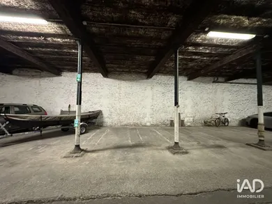 Parking à BORDEAUX (33300)